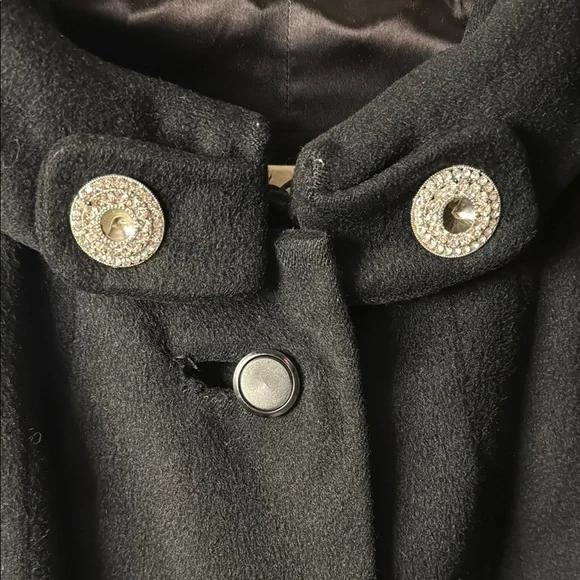 Heavy Black Women’s Luxurious Coat Classic Winter Outerwear - Picture 2 of 12